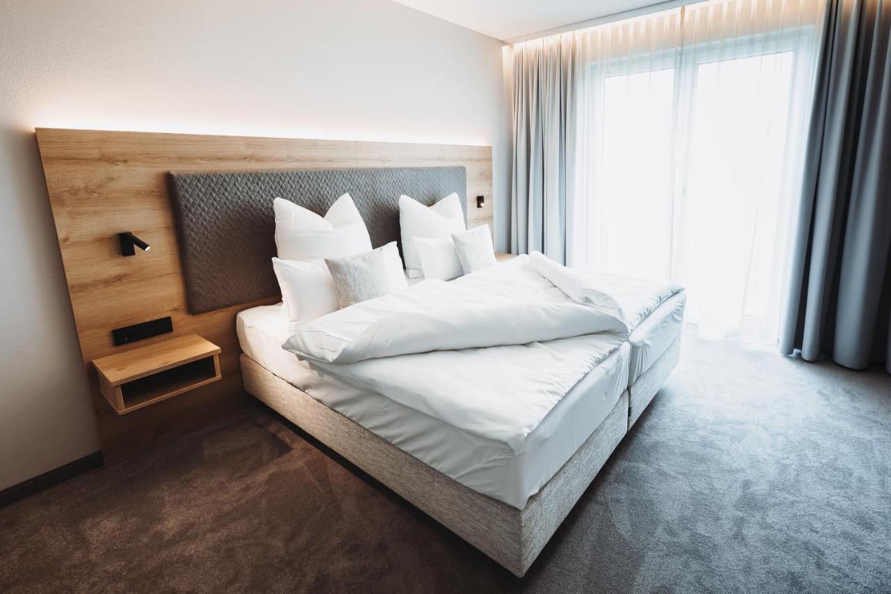 Hotel Vivo Schierling Extérieur photo