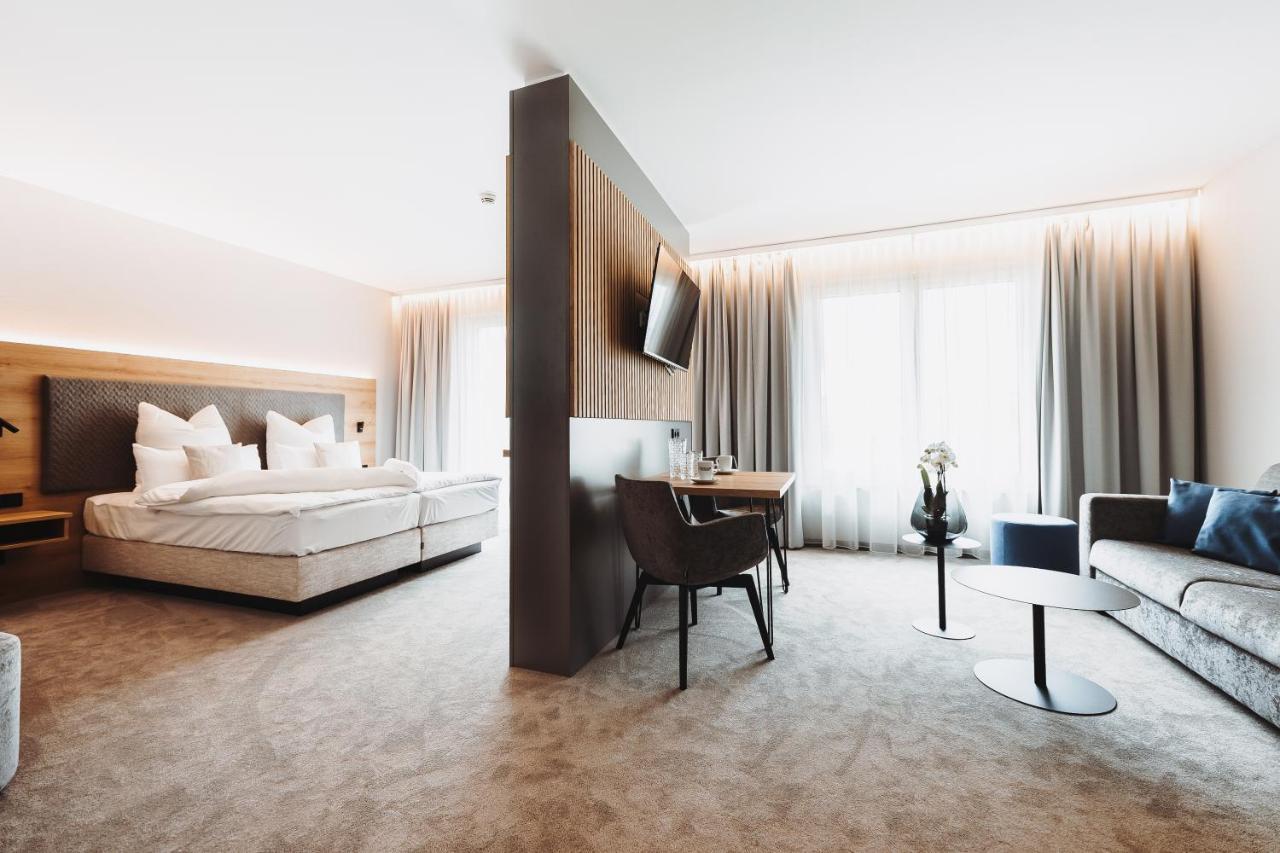Hotel Vivo Schierling Extérieur photo